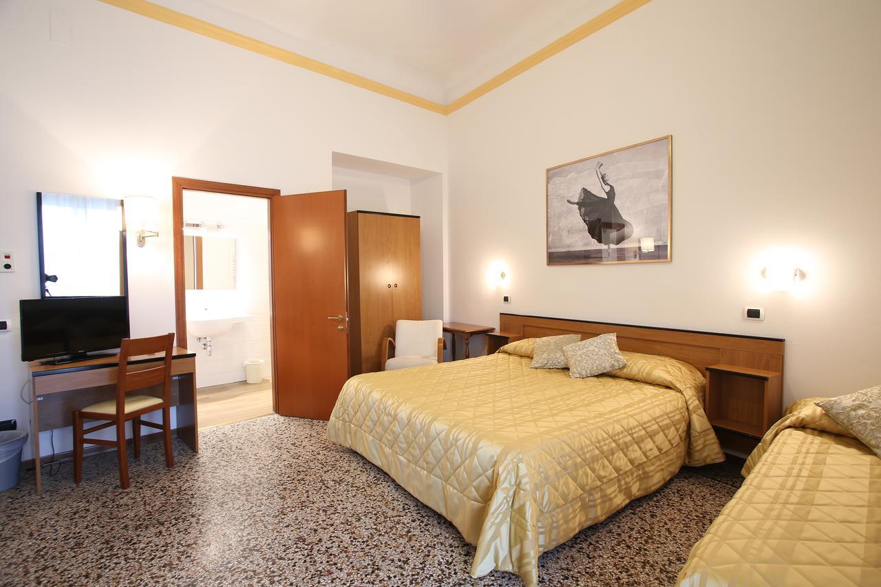 Hotel Casa Del Lago Florence Luaran gambar