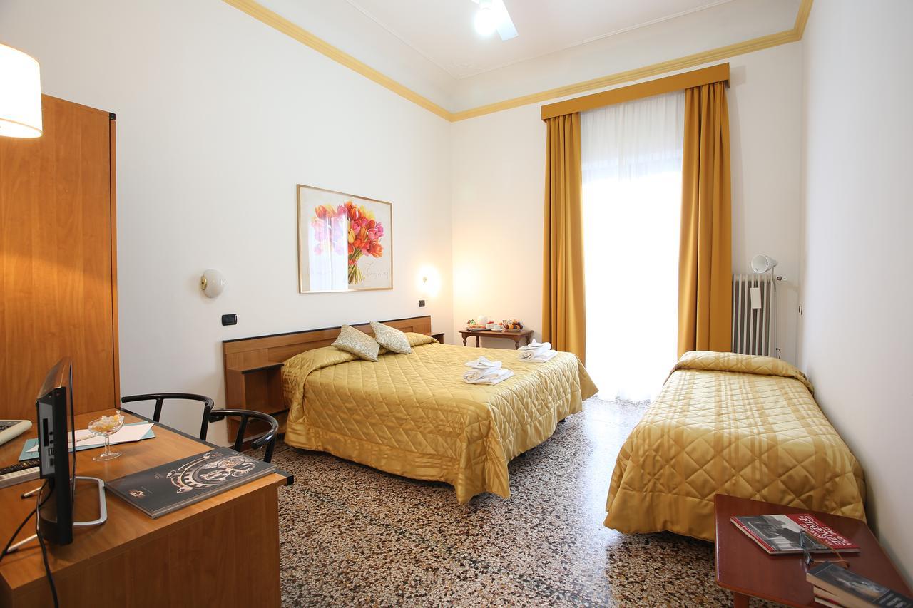 Hotel Casa Del Lago Florence Luaran gambar
