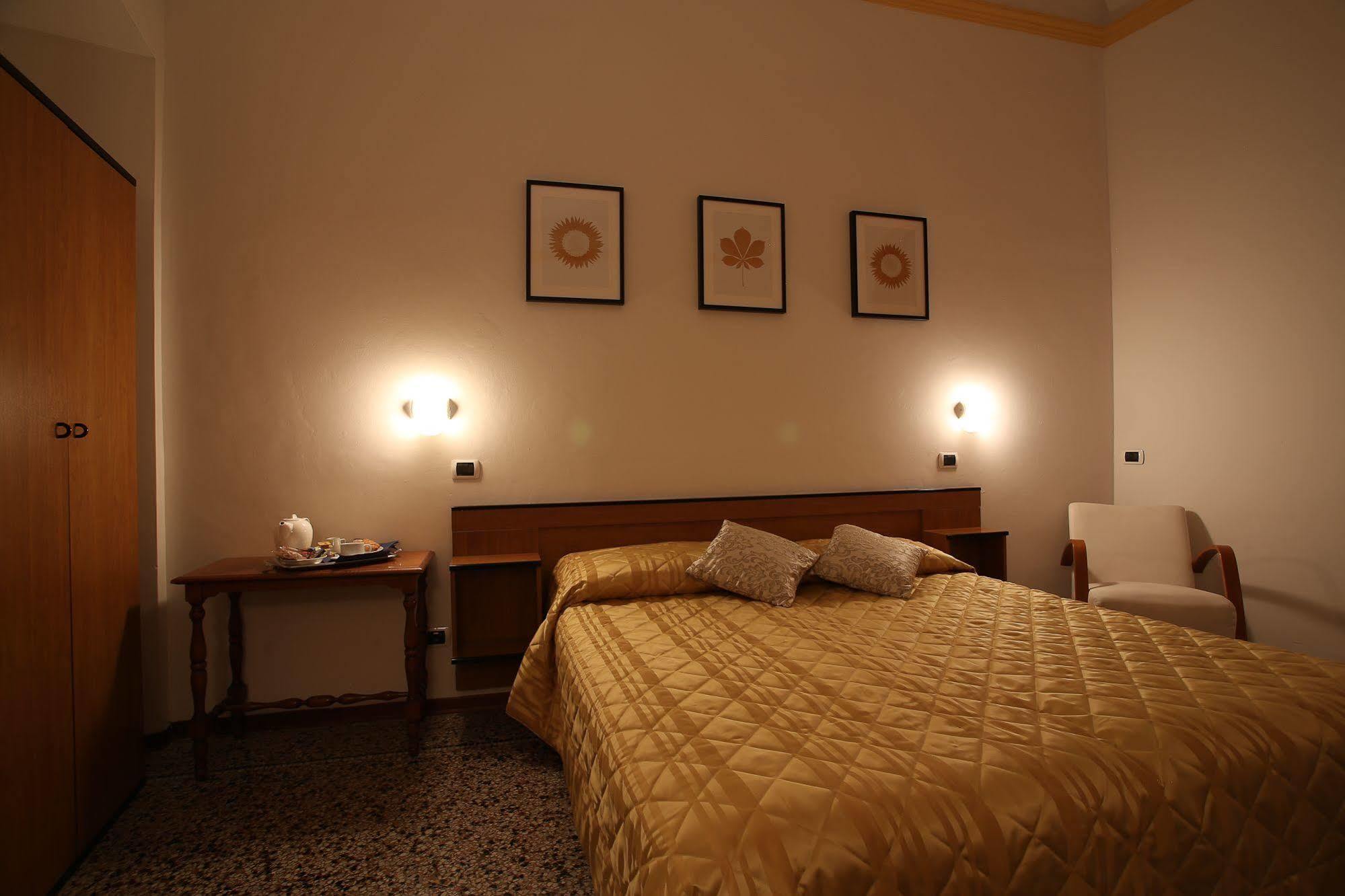 Hotel Casa Del Lago Florence Luaran gambar